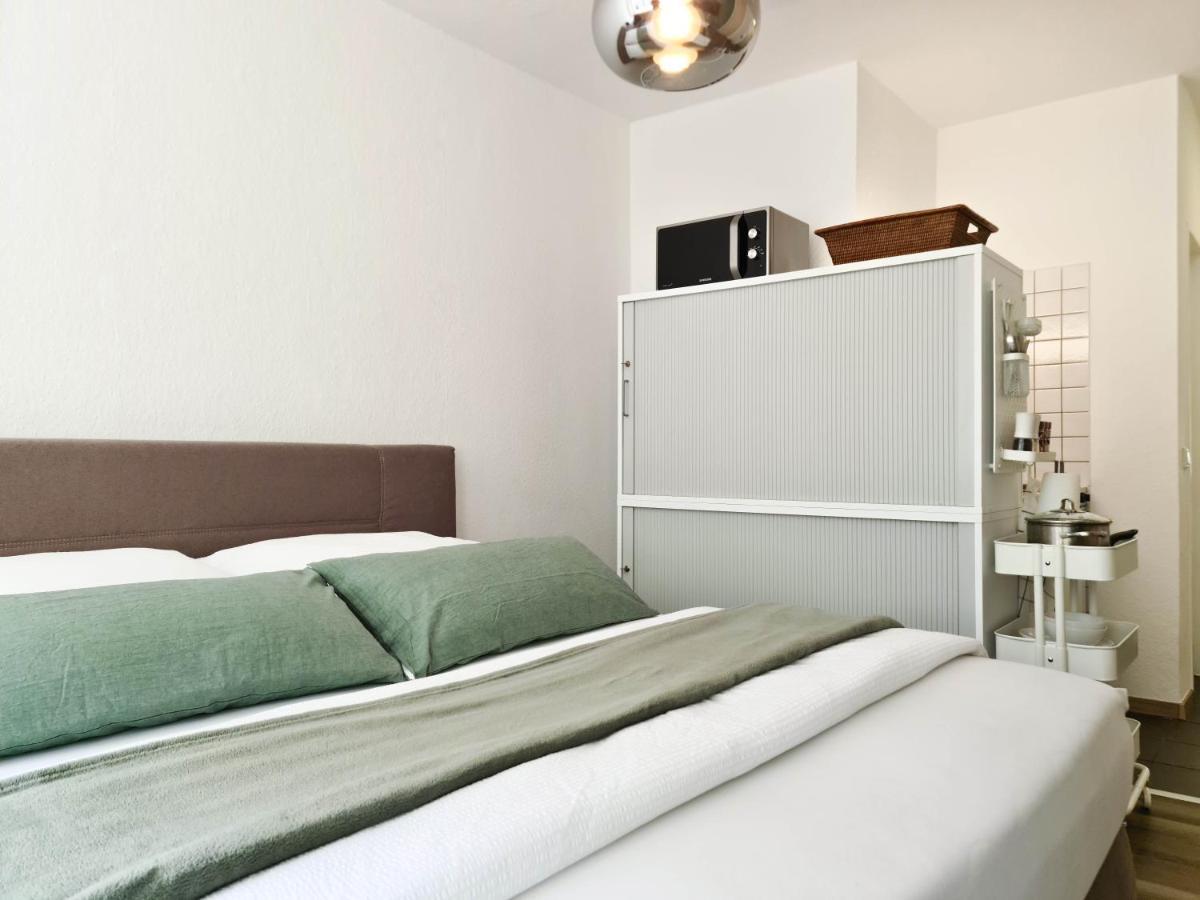 Schoene Ferienwohnung Im Zentrum Mit Self Check-In Und Free Wifi Essen Exterior foto